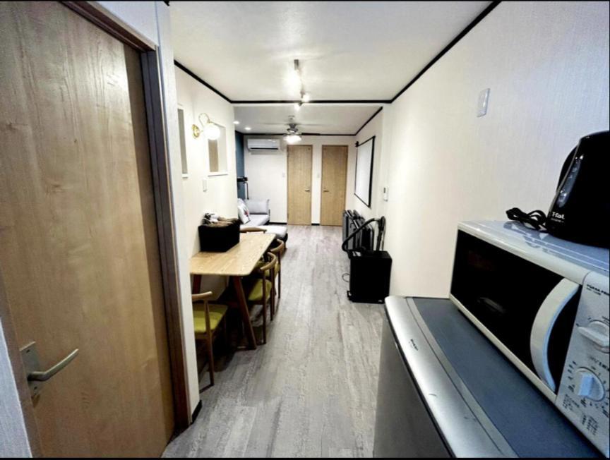 Malk House Apartment Осака Екстериор снимка